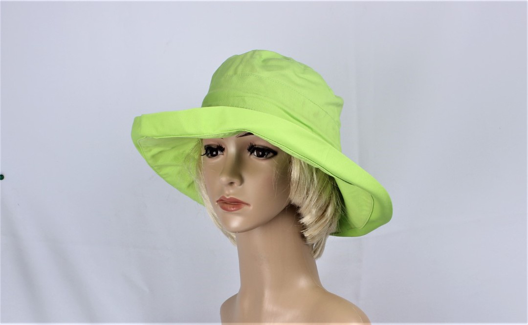 Classic cotton noosa hat lime Code:HS/5600 image 0